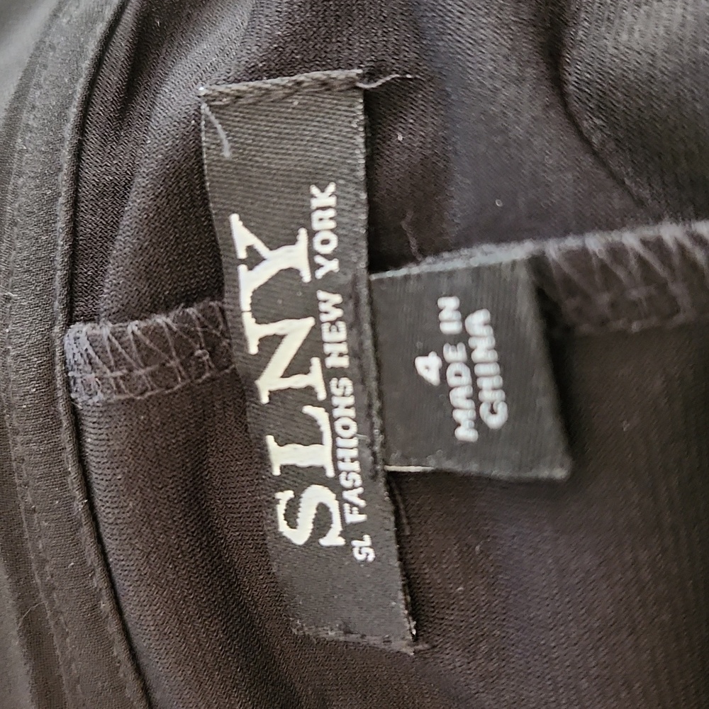 SLNY - Picture 7 of 9